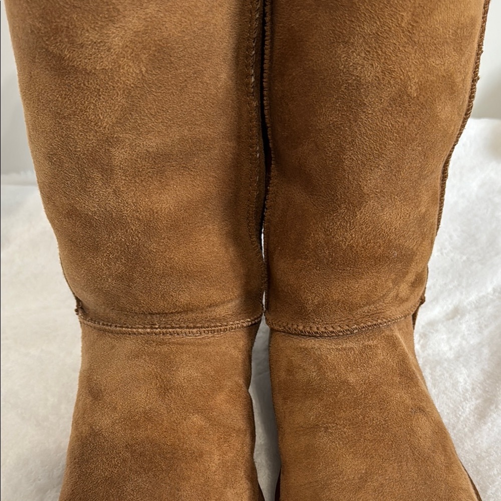 UGG Classic Tall Boots | Chestnut | Shearling Lined - Picture 13 of 16